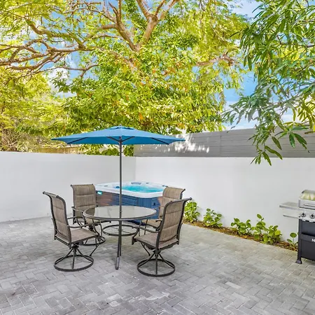 Up To 12 Guests! Modern Villa Near Wynwood Miami Exterior photo
